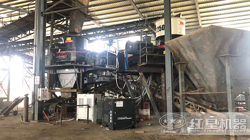 什么樣的石頭可以制作成沙子？石頭打的沙子叫什么？