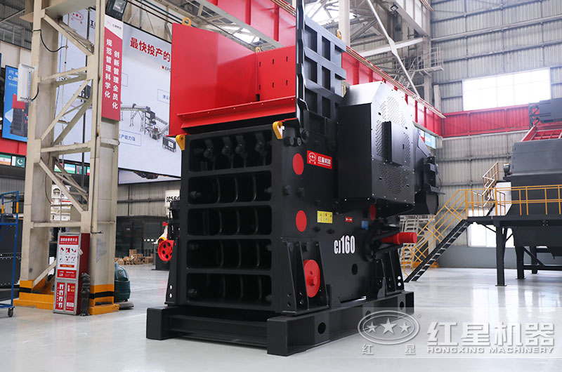 礦石破碎機(jī)多少錢一臺？大型機(jī)器型號